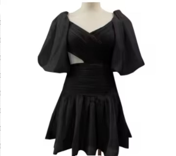 She SO CHIC - Women's Cut-Out WC Dress