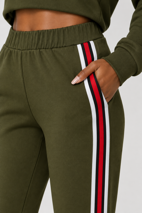 Be OWT -Women's 2 piece set -CHIC UNDER $50