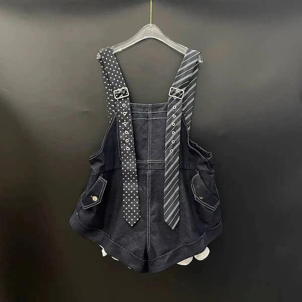 Miss Tie the Look - Wide-Leg Suspender Shorts